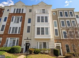 2380 Brookmoor Ln, Woodbridge, VA 22191