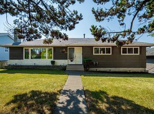 50 10th Ave E, New Westminster, BC V3L 4R5