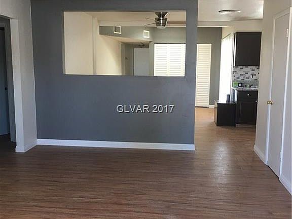 4th image of 6425 Alta Dr