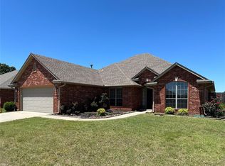 2425 Tropicana Ave, Norman, OK 73071