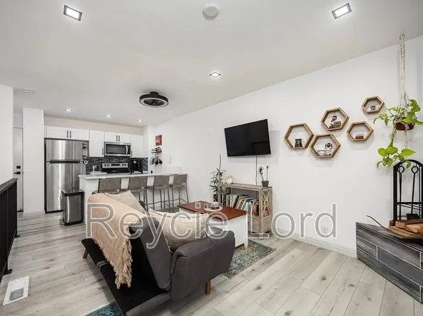 4380 Temecula St Unit 4, San Diego, CA 92107