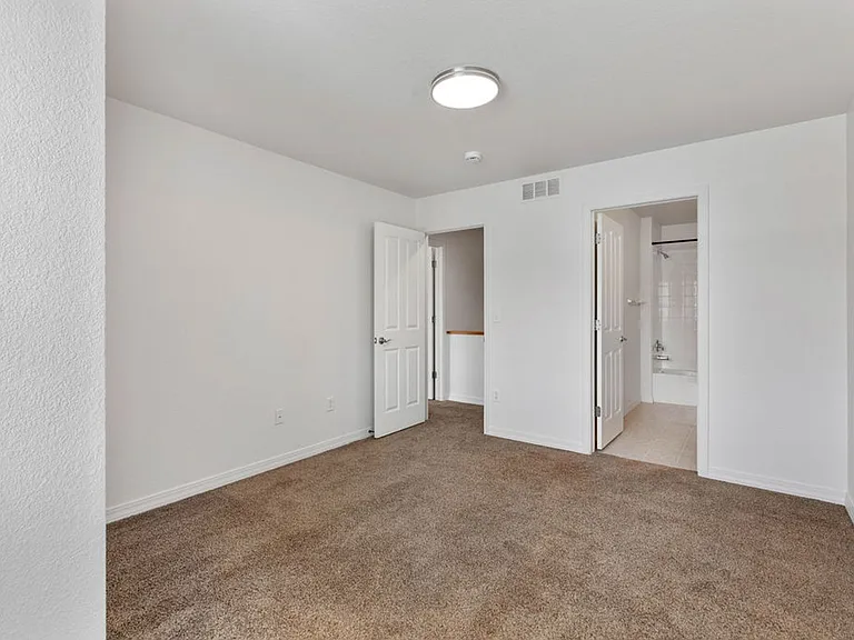 5550 Corbett Dr E #30 — Photo 12