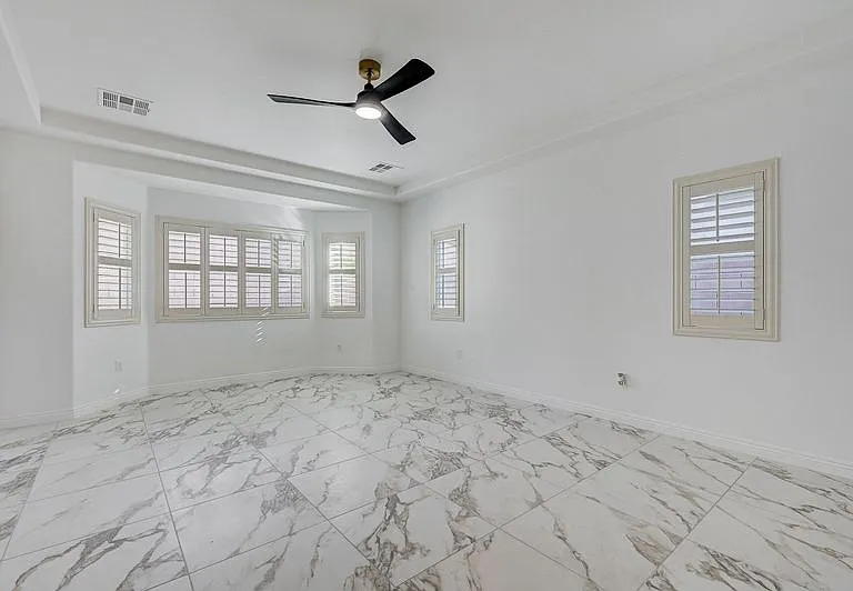 11169 Robin Park Ave — Photo 7