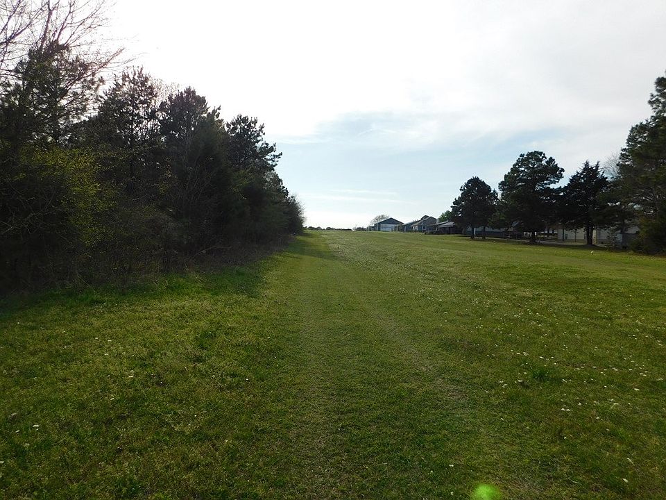 1st image of Hammerhead Dr