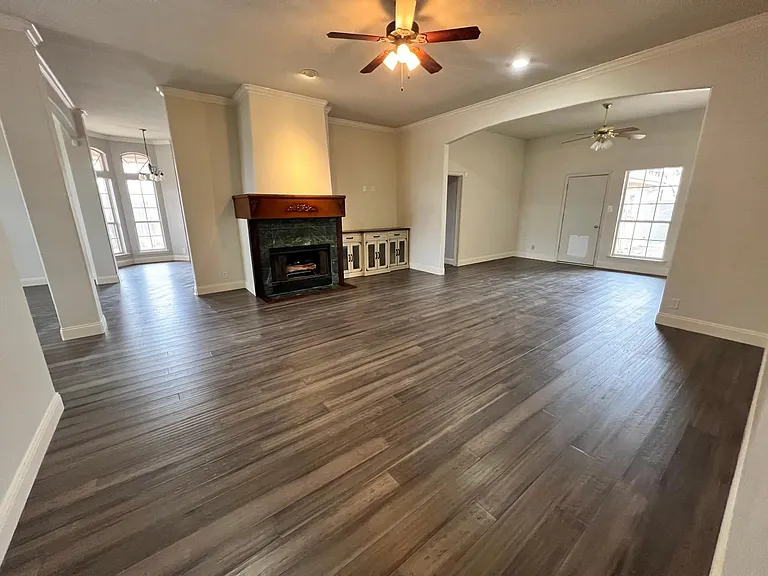 5506 Sterling Ct — Photo 8