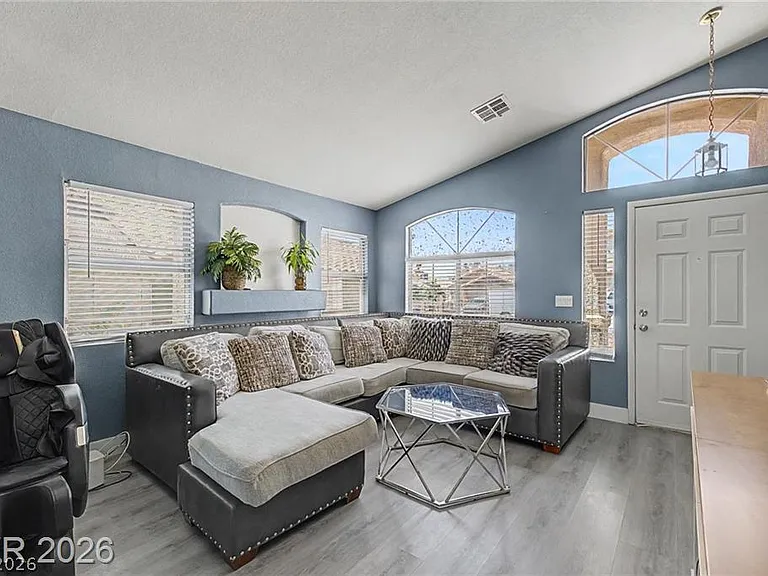 6609 Bush Clover Ln — Photo 6