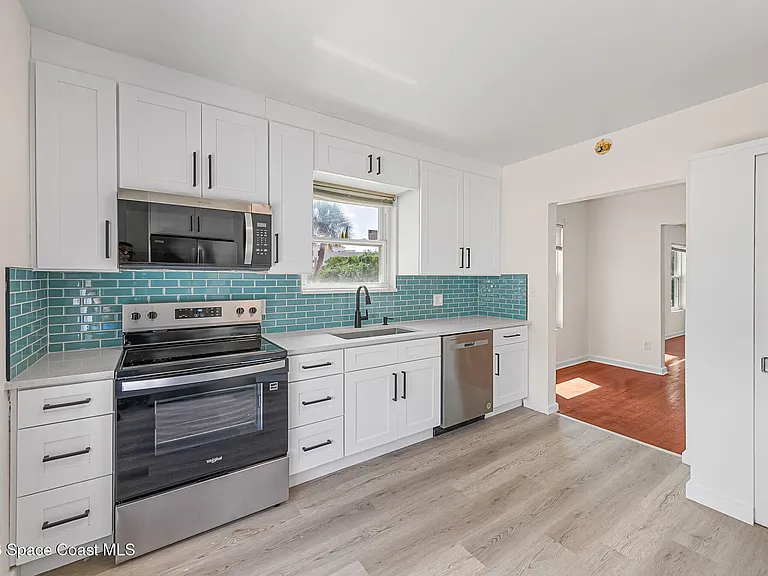 1008 E Strawbridge Ave — Photo 15