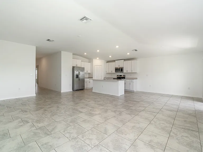 4272 Villa Rapallo Way — Photo 10