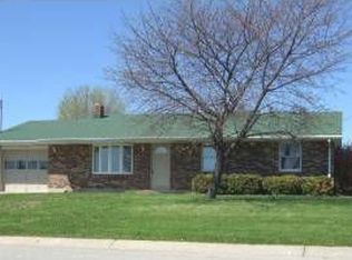 3900 Bayberry Dr, Hamilton, OH 45011