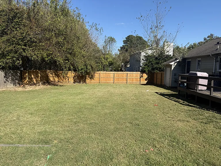 725 E Cardinal Dr — Photo 6