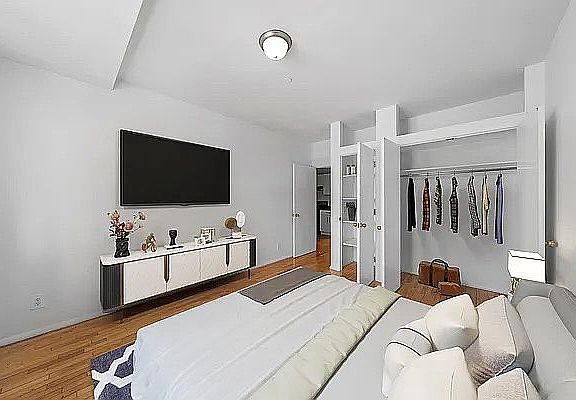 5th image of 657 Meeker Ave APT 3C