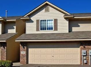 3504 Goodwin Ave N, Oakdale, MN 55128