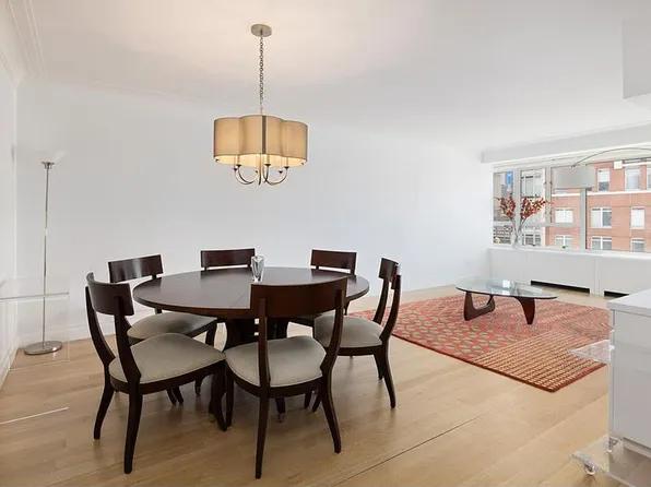 200 E 66th St APT A1905, New York, NY 10065