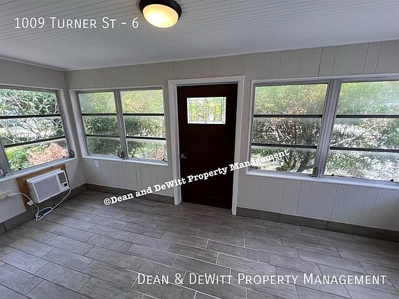 3rd image of 1009 Turner St #6