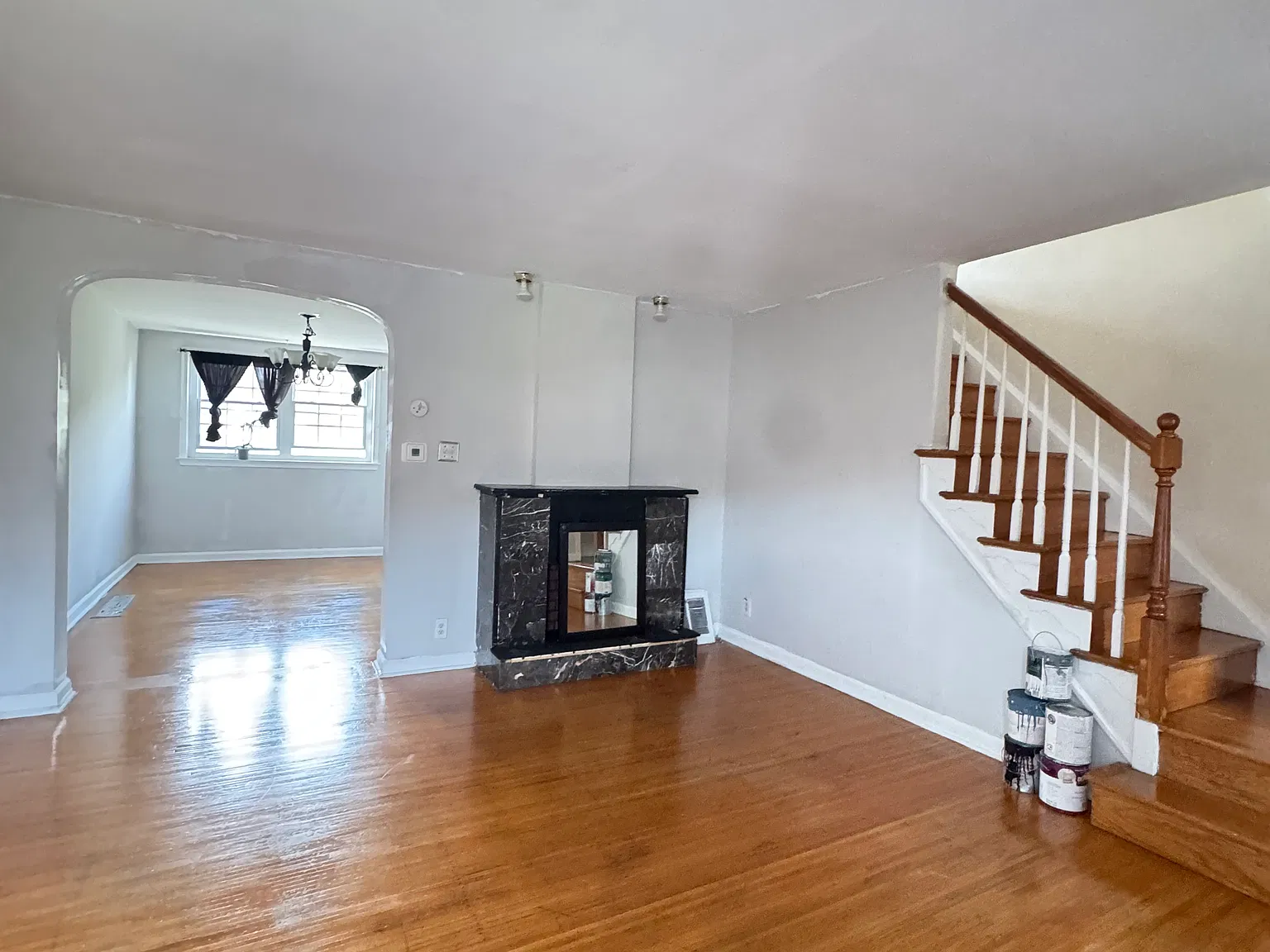 3 bed, 1152 sqft, $1,600 — Photo 3