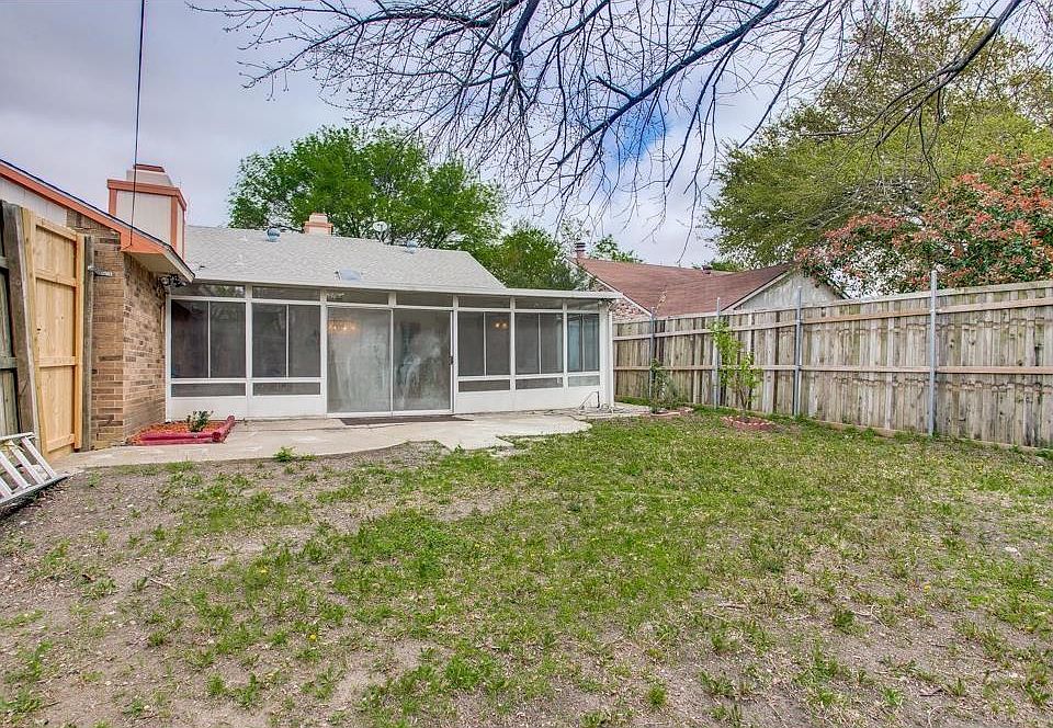 1st image of 2814 Centennial Dr