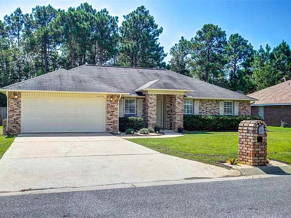 2nd image of 1633 Beachside Dr