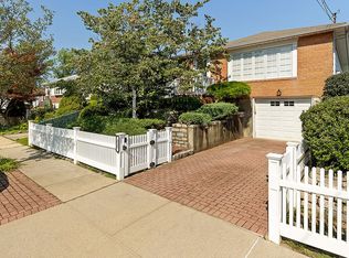 217 Wolverine St, Staten Island, NY 10306