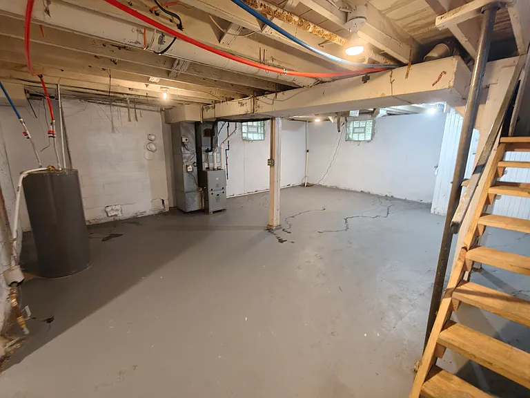 143 Brighton Dr — Photo 28