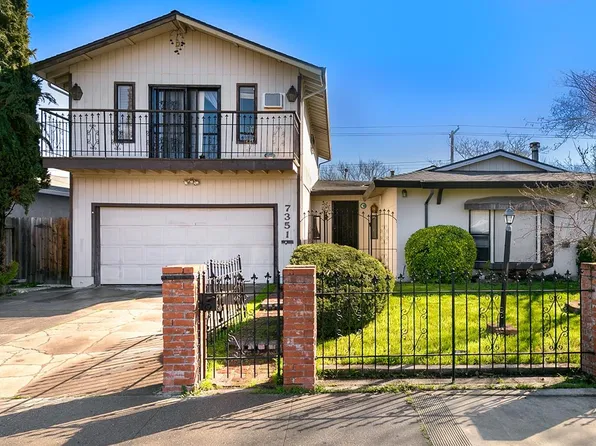 7351 21st St, Sacramento, CA 95822
