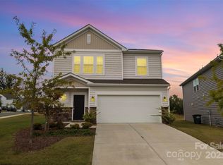 15224 Lake Ridge Rd, Charlotte, NC 28278