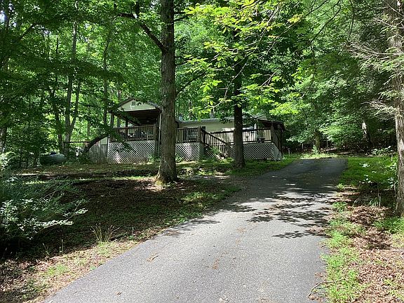 2nd image of 4302 Rock Creek Rd
