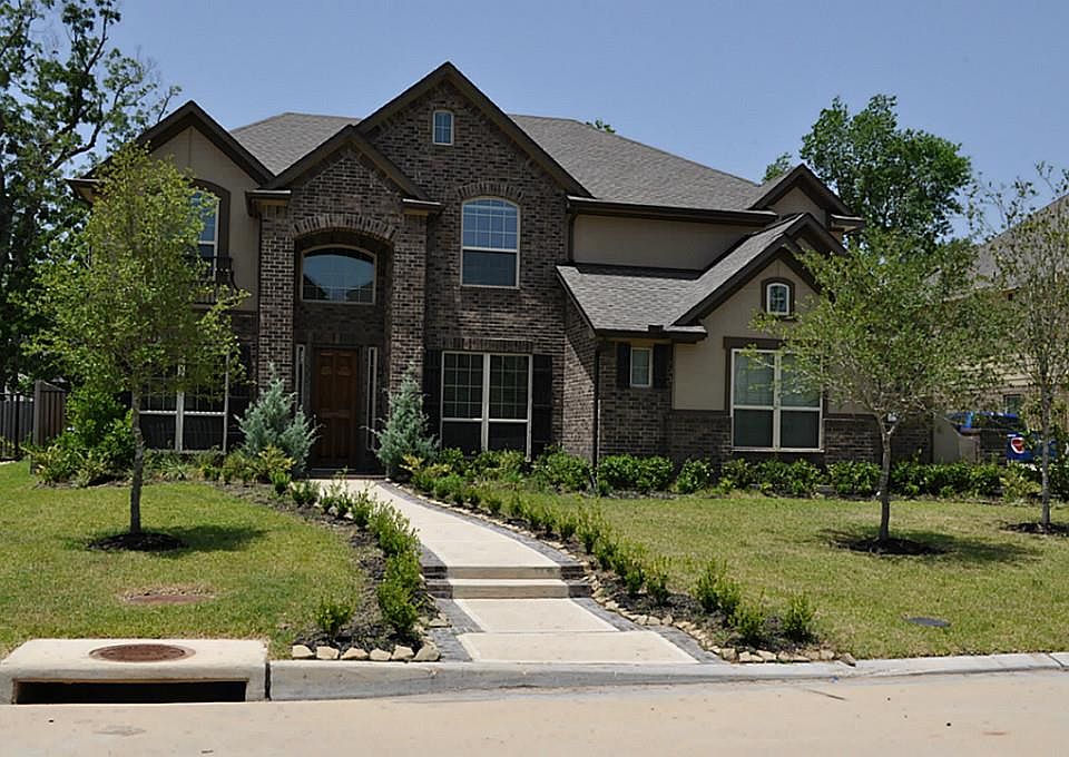1st image of 5423 Pointed Leaf Dr