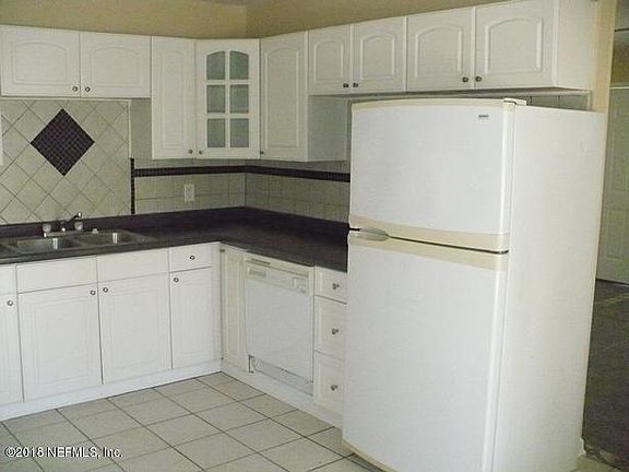 4th image of 4725 Harlow Blvd