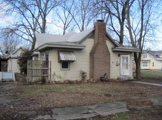 331 G St NE, Miami, OK 74354