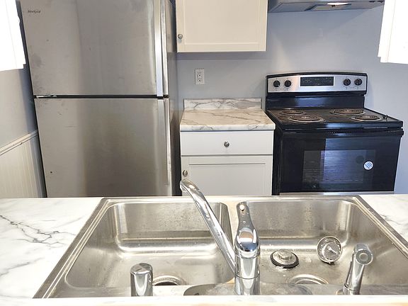 4th image of 1216 Meadow Creek Dr #4
