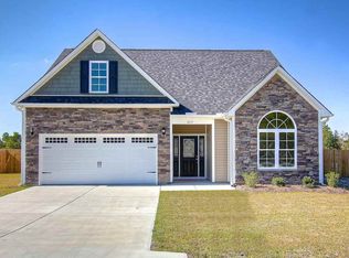 269 Ivybridge Dr, Hubert, NC 28539