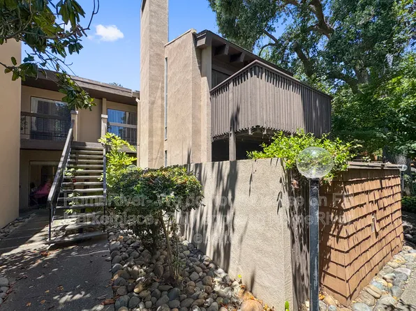 2270 Woodside Ln Unit 6, Sacramento, CA 95825