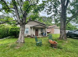 1054 Walton Ln, Cookeville, TN 38501