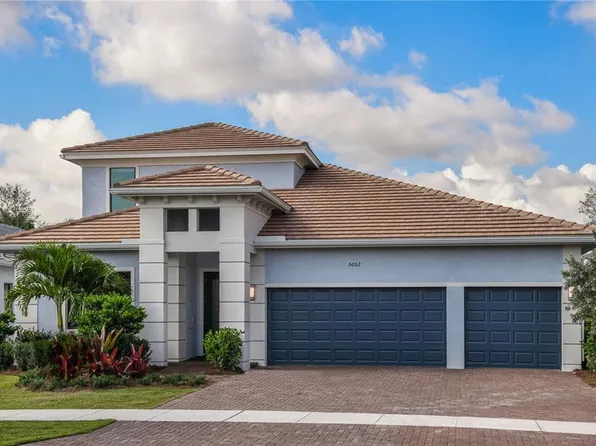 5052 Simons Ct, Lakewood Ranch, FL 34211