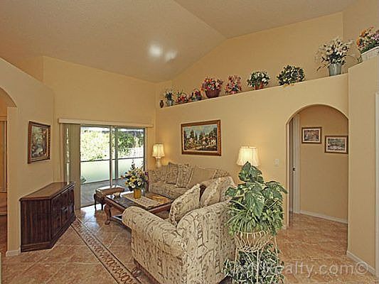 3rd image of 503 Cocoplum Dr S