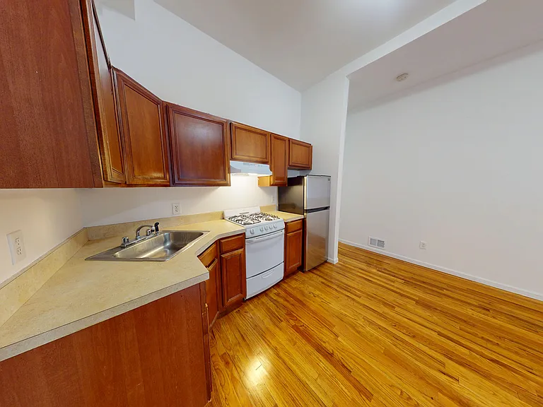 23 Jake Ct #1 — Photo 3