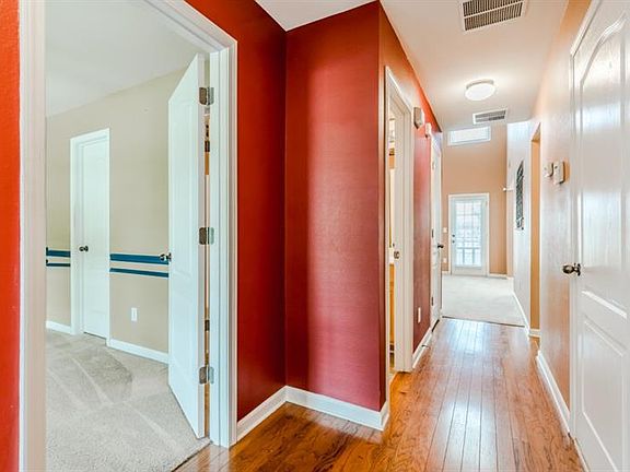 2nd image of 6414 White Walnut Way