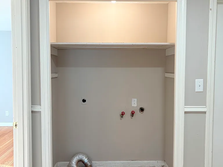 621 Cabell Dr — Photo 12