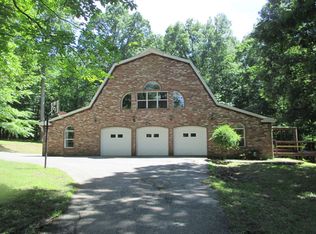 5999 E Nehrt Rd, Bloomington, IN 47408