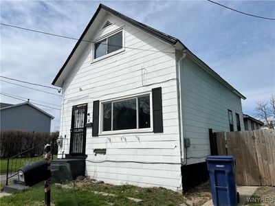86 Moreland St, Buffalo, NY, 14206