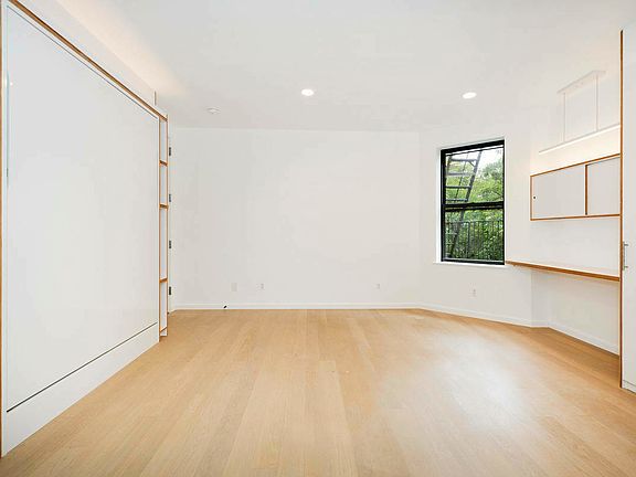 3rd image of 487 Clinton Ave #1BB