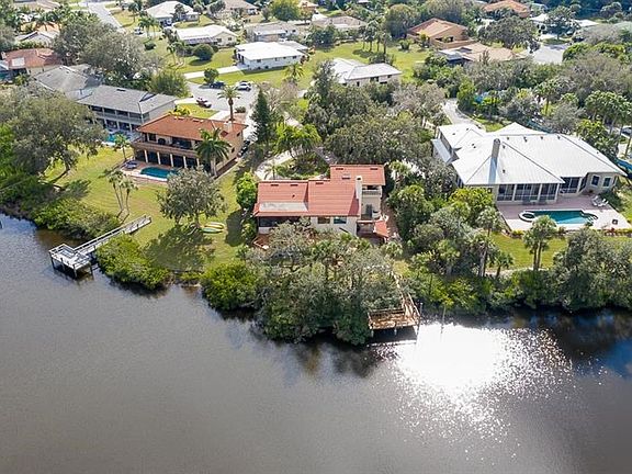 105 feet of prime waterfront, dock