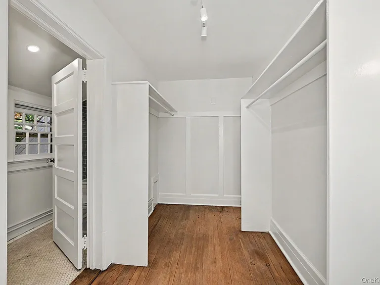 53 Cortlandt Ave — Photo 27