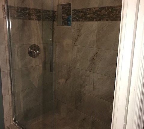 4th image of 261 Lee Road 0450
