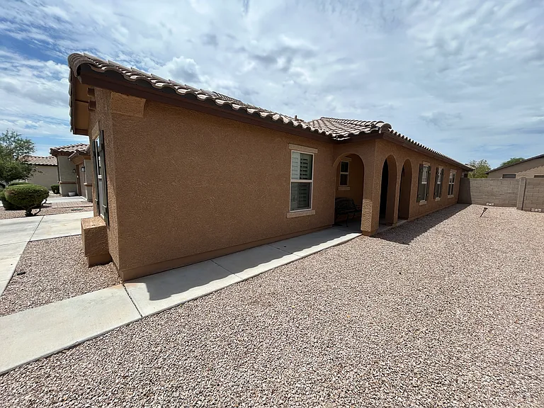 260 N Norman Way — Photo 3
