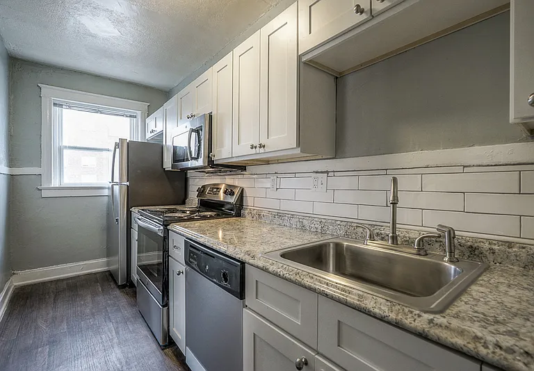 3721 Broadway Blvd #23 — Photo 9