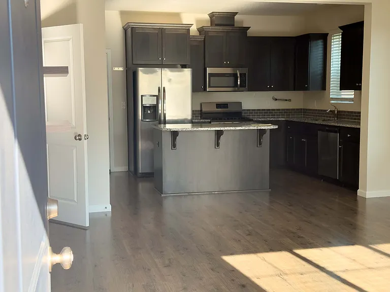 7303 NW 165th Ave #1 — Photo 37