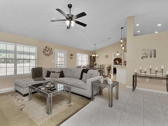 3rd image of 8136 Hartington Dr