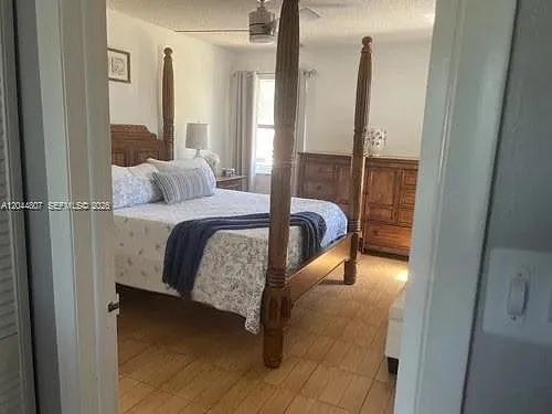 12701 SW 70th Ln — Photo 12