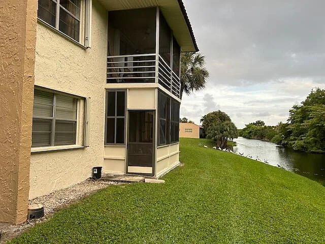 200 Lake Carol Dr — Photo 17